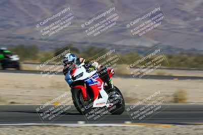 media/Jan-13-2024-SoCal Trackdays (Sat) [[9c032fe5aa]]/Turn 14 (10am)/